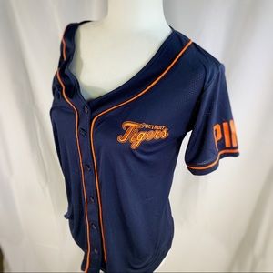 Detroit Tigers Pink Jersey - small
